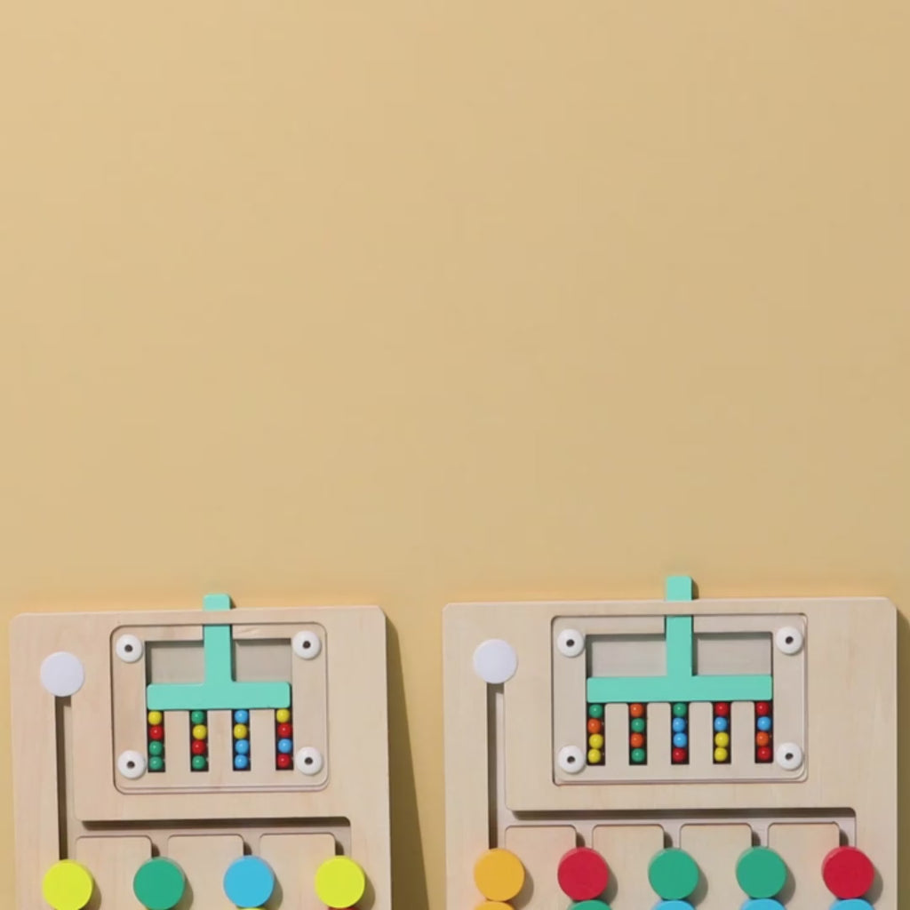 Tic-Tac Color Chess Game